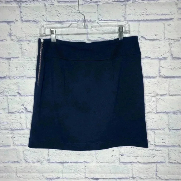 Banana Republic Navy Blue Stretch Casual Lined Skirt - Picture 3 of 6